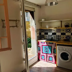  Appartement Deux pièces rez-de-jardin