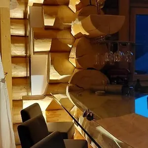 chalet-anzac.hotels-rhonealpes.com/